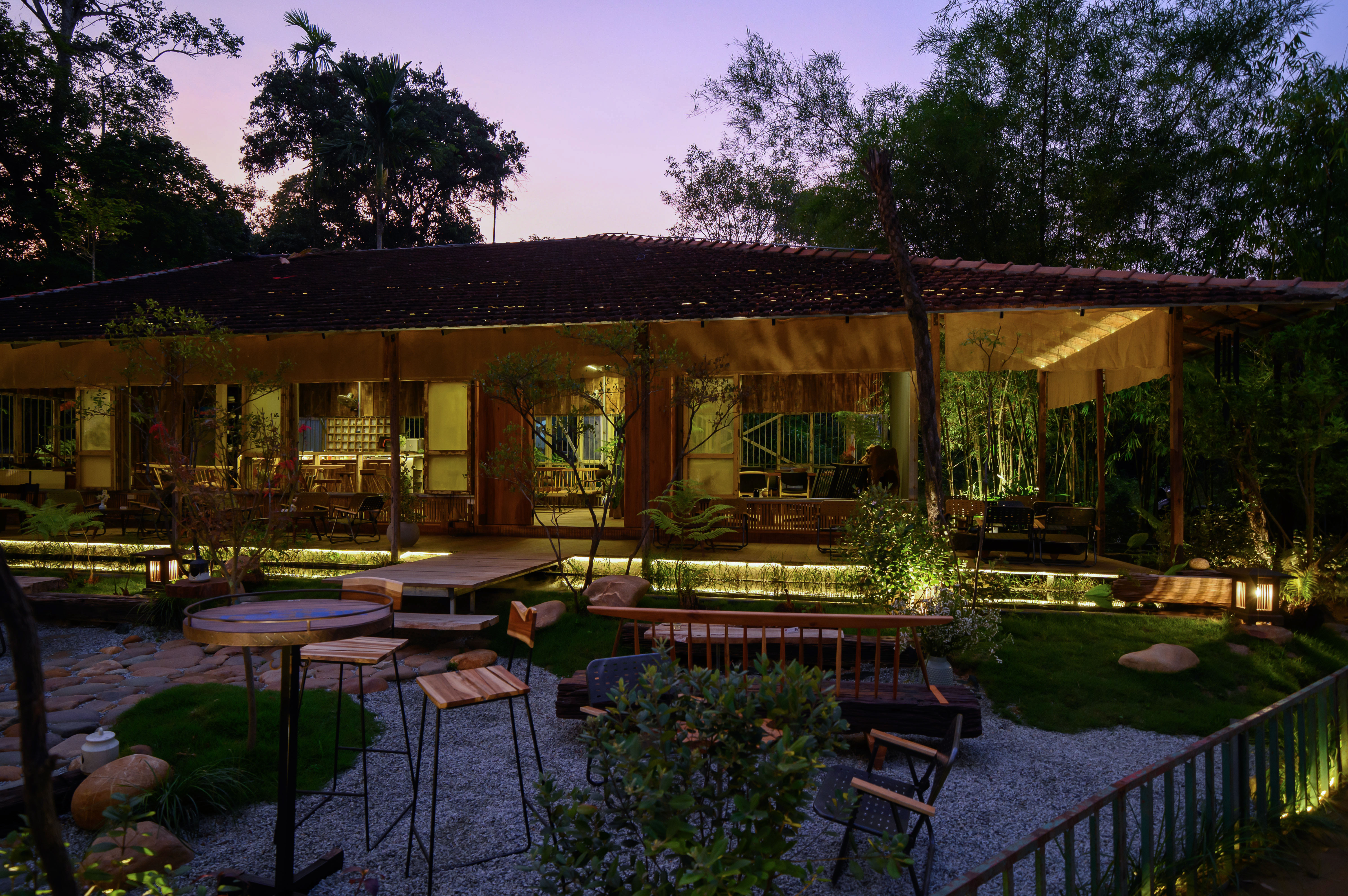 Gió Coffee Bar theo phong cách cổ điển cực chill